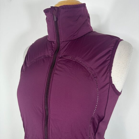 Lululemon Run For Cold Running Vest Plum Full Zip Size 6 Mock Neck - Picture 4 of 16